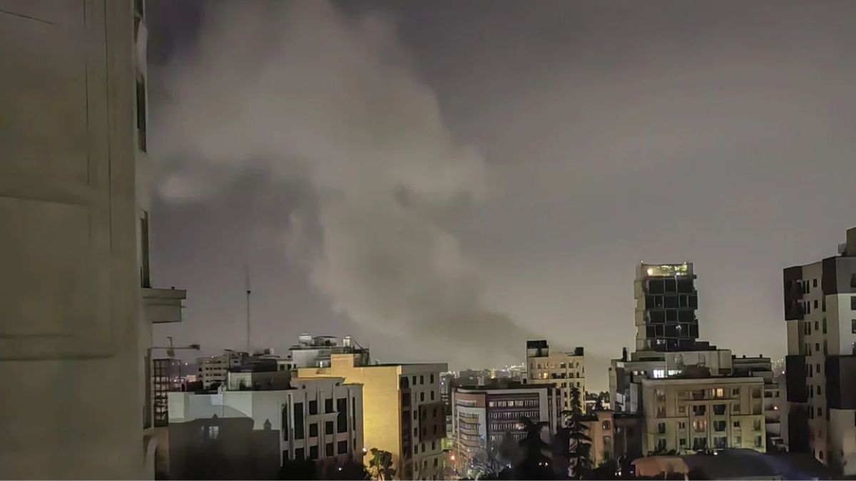 Israel atacócuartel clave de la Guardia Revolucionaria en Teherán.