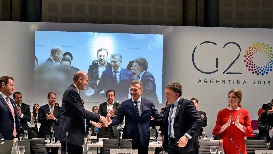 El respaldo de Macri a Sturzenegger en medio de la pelea por la inflación