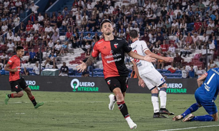 No se quiso quedar en Colón y fue presentado en su nuevo club: Llegó el 9... No se quiso quedar en Colón y fue presentado en su nuevo club: Llegó el 9...