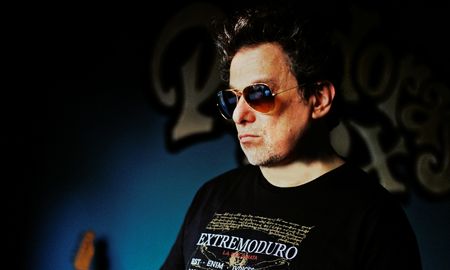 A sus 63 años, Andrés Calamaro tomó una importante decisión. A sus 63 años, Andrés Calamaro tomó una importante decisión.