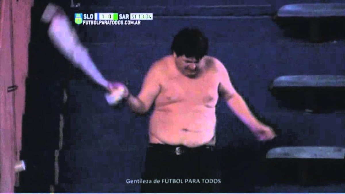 El "Gordo Ventilador", el reconocido hincha de San Lorenzo, reapareció y se volvió viral. El "Gordo Ventilador", el reconocido hincha de San Lorenzo, reapareció y se volvió viral.