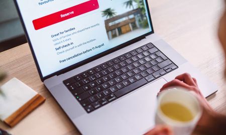 Consejos para evitar estafas al reservar hospedajes turísticos. Consejos para evitar estafas al reservar hospedajes turísticos.