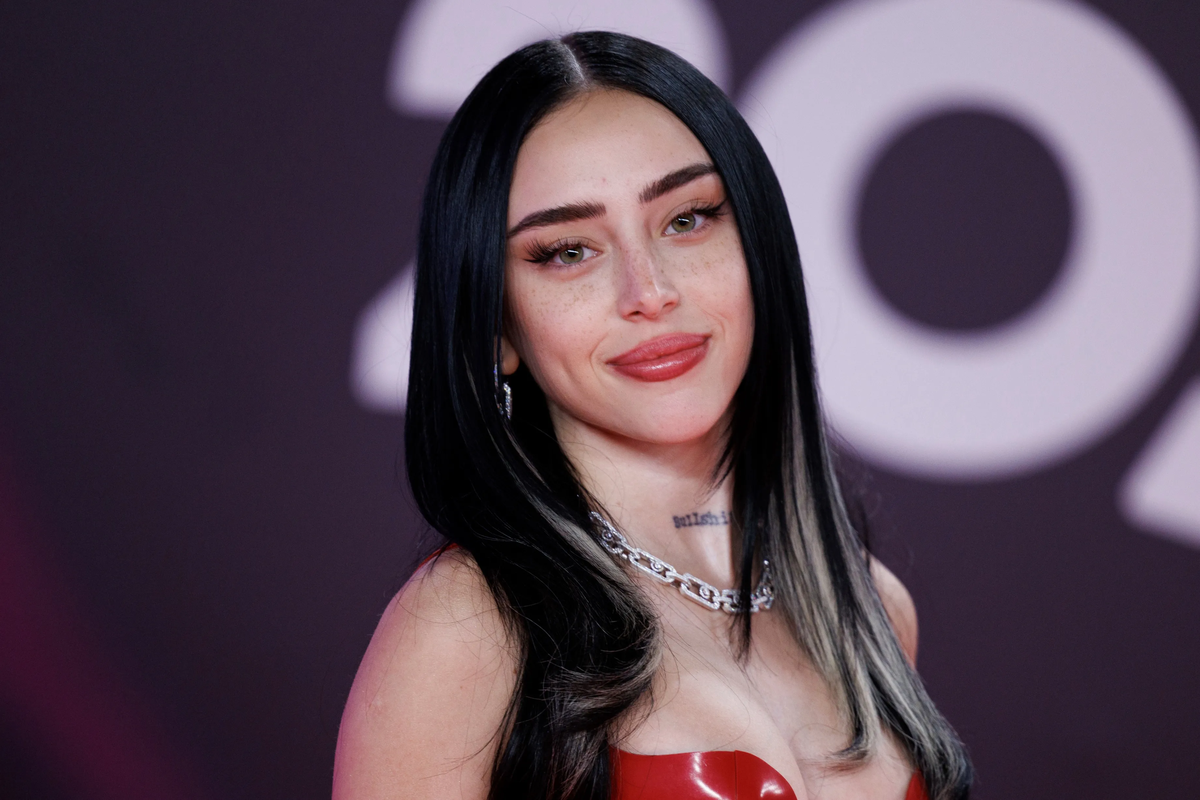 Hostigaron a Nicki Nicole con preguntas sobre Peso Pluma y la rosarina contestó con altura