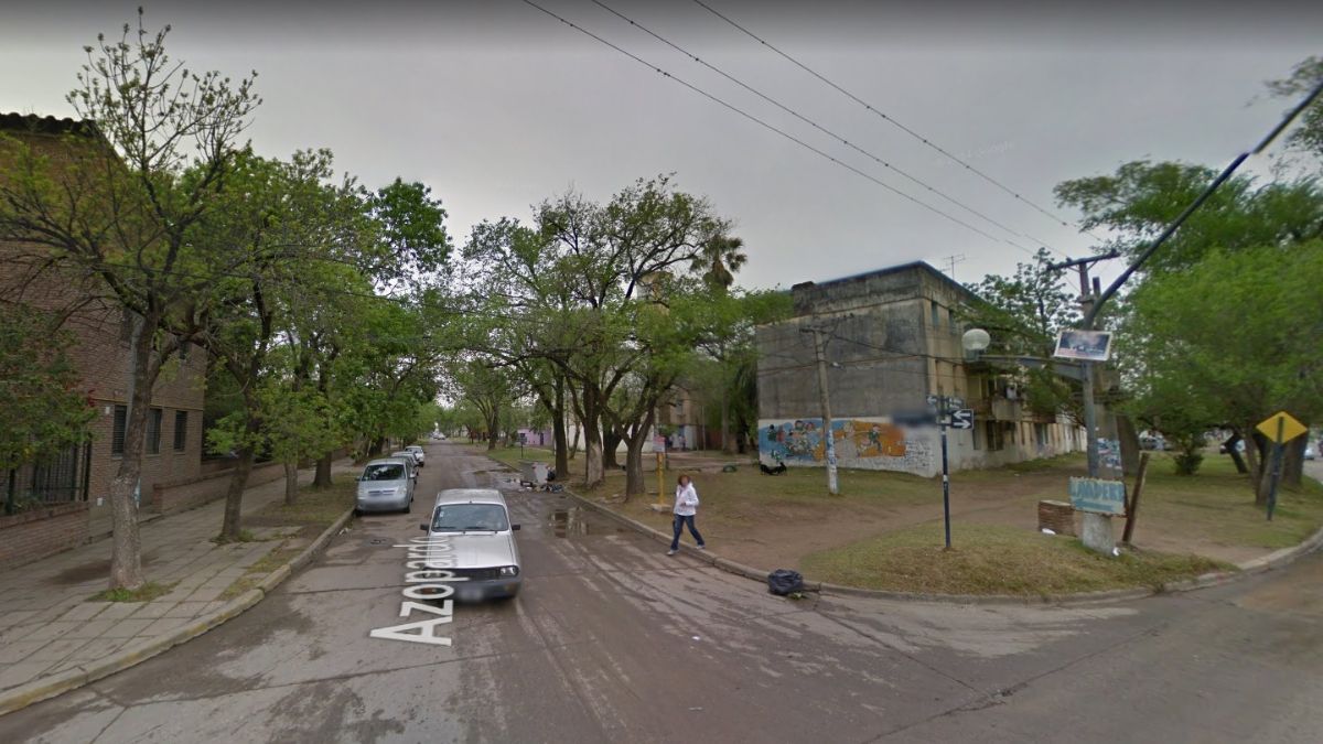 El ataque se produjo anoche en pleno recorrido, en el barrio Las Flores.