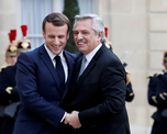 Francia lo acompañará y se movilizará con el FMI para ayudar a la Argentina al camino del crecimiento y a una deuda sostenible, sostuvo Emmanuel Macron. Francia lo acompañará y se movilizará con el FMI para ayudar a la Argentina al camino del crecimiento y a una deuda sostenible, sostuvo Emmanuel Macron.