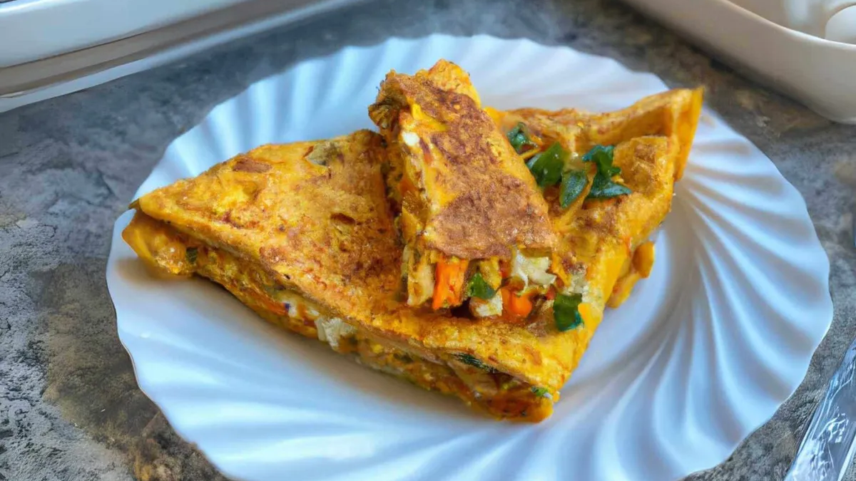 Este omelette de zanahoria no solo es delicioso, sino también una manera estupenda de obtener una buena dosis de vegetales, proteínas y omega-3 gracias a la chía. Este omelette de zanahoria no solo es delicioso, sino también una manera estupenda de obtener una buena dosis de vegetales, proteínas y omega-3 gracias a la chía. 