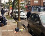 Ocurrió en 25 de Mayo al 3200 de la ciudad de Santa Fe. El sospechoso, en situación de calle, fue reducido tras insultar e intentar agredir a efectivos. Ocurrió en 25 de Mayo al 3200 de la ciudad de Santa Fe. El sospechoso, en situación de calle, fue reducido tras insultar e intentar agredir a efectivos.