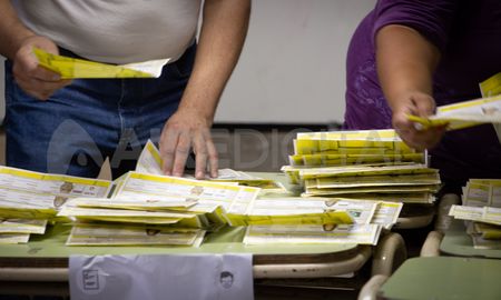 Se espera que los primeros resultados se conozcan después de las 20. Se espera que los primeros resultados se conozcan después de las 20.