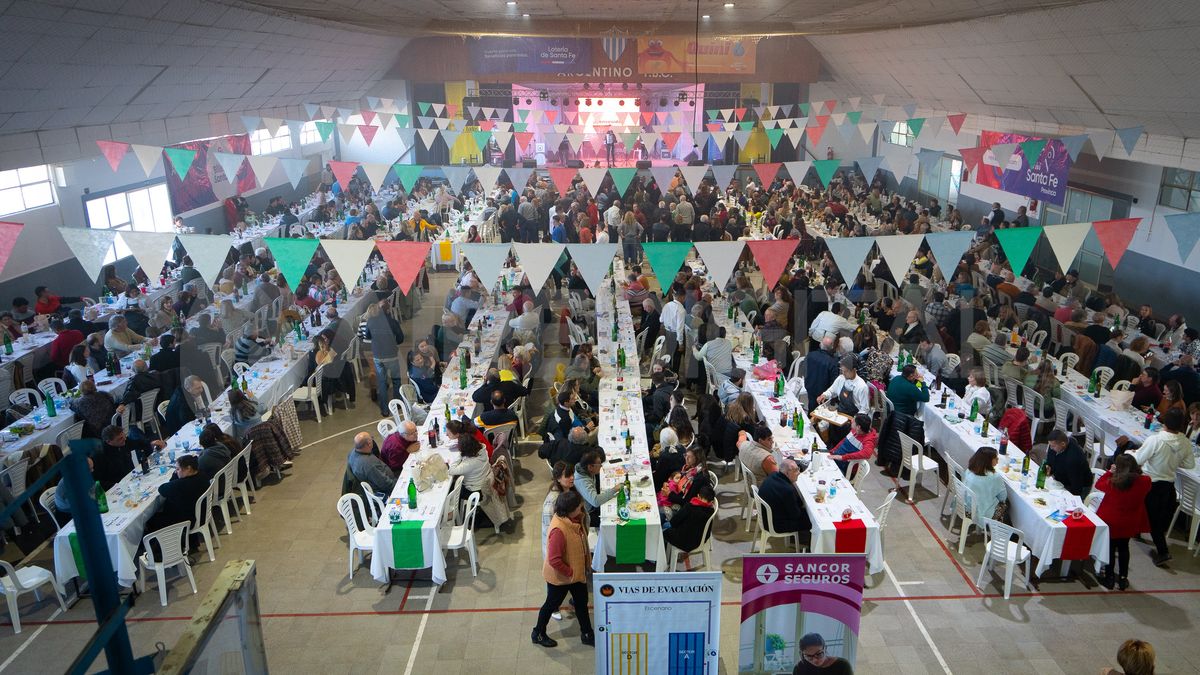 Cada edición de la Fiesta de la Bagna Cauda concentra a más de 1.000 personas en el Club Argentino de Humberto Primo.