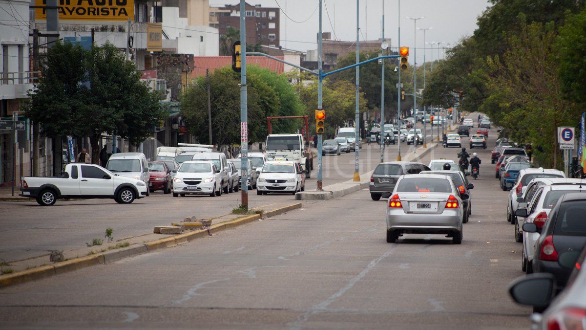 El recorrido Paraná-Santa Fe y viceversa no es afectado por el paro de trabajadores que rige desde este jueves. La medida abarca sólo el transporte dentro de la provincia de Entre Ríos. 