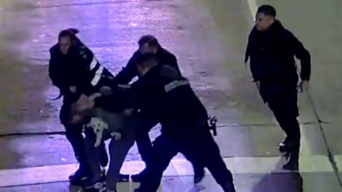 La familia de Octavio Buccafusco acusa a la policía de haberlo asfixiado durante la detención en Vicente López. La familia de Octavio Buccafusco acusa a la policía de haberlo asfixiado durante la detención en Vicente López.