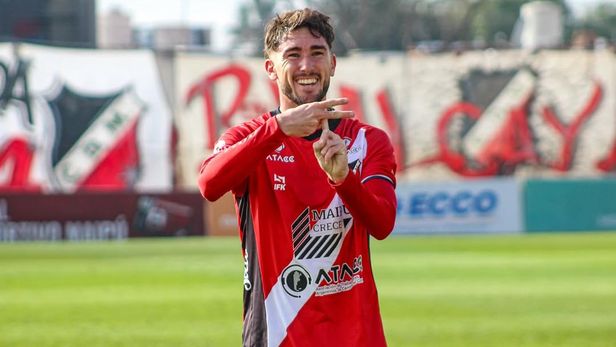 Colón negocia por Marcelo Eggel, una de las figuras de la Primera Nacional Colón negocia por Marcelo Eggel, una de las figuras de la Primera Nacional
