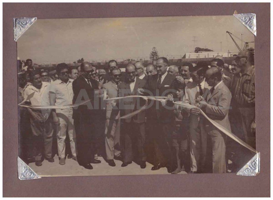 La inauguración oficial del Viaducto Oroño fue en un acto el jueves 30 de septiembre de 1971.