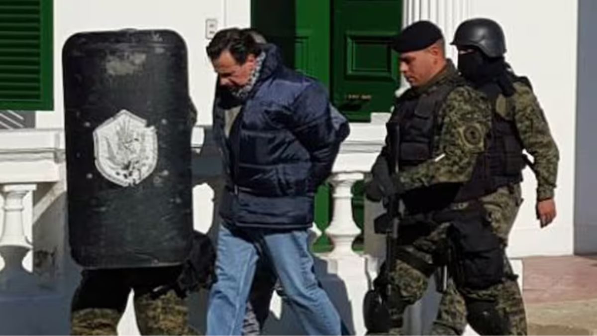 El momento en que detuvieron al narco Carlos Alberto Salvatore. El momento en que detuvieron al narco Carlos Alberto Salvatore.