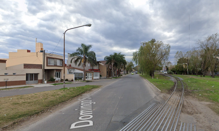 El lugar del macrocentro de Santa Fe donde ocurrió el asalto de motochorros a un delivery y el posterior tiroteo El lugar del macrocentro de Santa Fe donde ocurrió el asalto de motochorros a un delivery y el posterior tiroteo