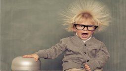 ¿Por qué algunas personas están cargadas y dan patadas eléctricas? ¿Por qué algunas personas están cargadas y dan patadas eléctricas?