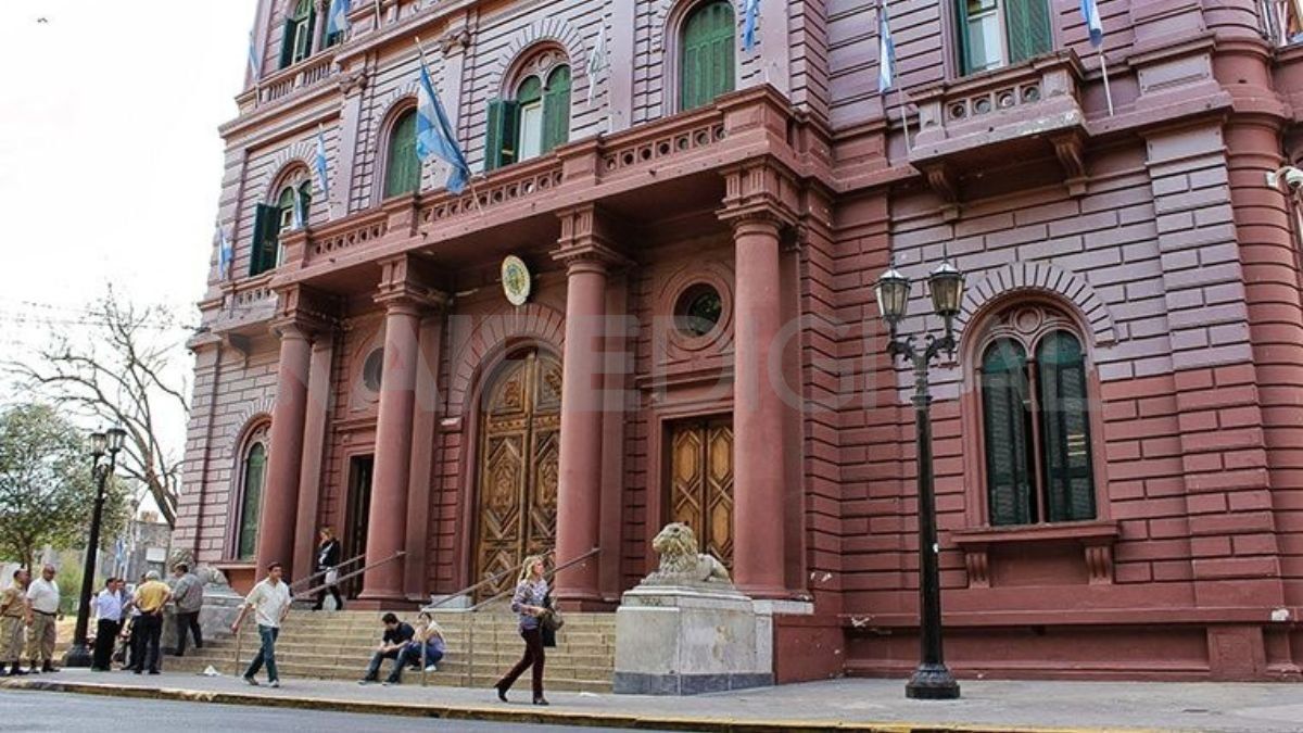 Pablo Javkin, Enrique Estévez y Miguel Tessandori competirán por la intendencia dentro del frente Unidos para cambiar Santa Fe. En el PJ irán Roberto Sukerman y Juan Monteverde.