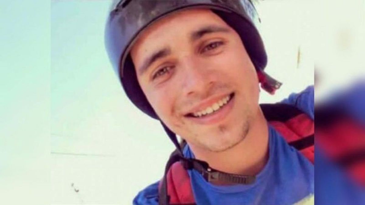 Augusto Paulón fue asesinado de un disparo en la cabeza por un adolescente de 17 años que contó con la complicidad de su primo para huir del lugar