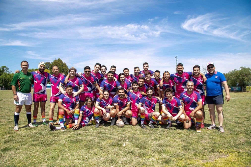 Ciervos Pampas comenzó a gestarse en 2012 como el primer club de rugby de diversidad sexual de Argentina y América Latina. Foto: Ciervos Pampas