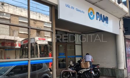 Los médicos de cabecera del PAMI realizarán un paro por 48 horas en reclamo de una reunión con las autoridades de la obra social de jubilados y pensionados nacionales para volver a discutir en contrato que, según los profesionales, avasalla derechos laborales. Los médicos de cabecera del PAMI realizarán un paro por 48 horas en reclamo de una reunión con las autoridades de la obra social de jubilados y pensionados nacionales para volver a discutir en contrato que, según los profesionales, avasalla derechos laborales.