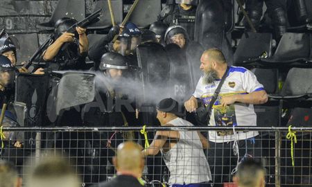 Barras bravas de Boca fueron sancionados tras los incidentes en Rosario Barras bravas de Boca fueron sancionados tras los incidentes en Rosario