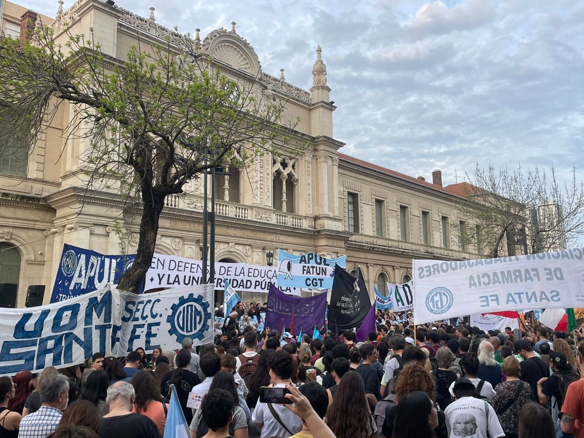 La suspensión rige hasta que el Congreso asigne fondos en el presupuesto.