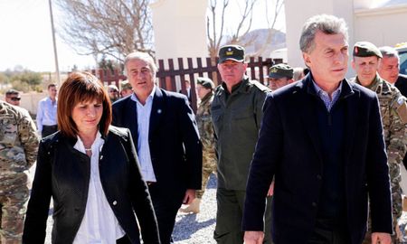 La Mesa Nacional de Juntos por el Cambio analizará la postura de Elisa Carrió sobre la postulación de Rafecas. La Mesa Nacional de Juntos por el Cambio analizará la postura de Elisa Carrió sobre la postulación de Rafecas.