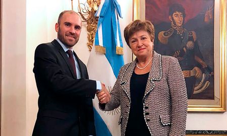 Aire de Santa Fe | guzman- kristalina- FMI .jpg