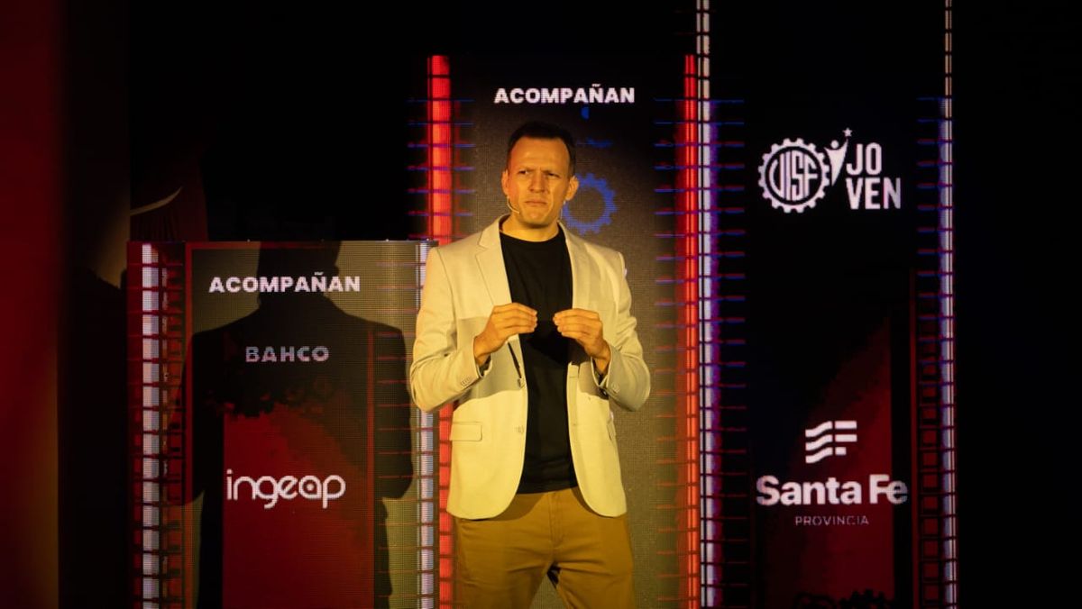 TEDIND-X es un evento clave para inspirar a los jóvenes a emprender y transformar la industria en Santa Fe. TEDIND-X es un evento clave para inspirar a los jóvenes a emprender y transformar la industria en Santa Fe.