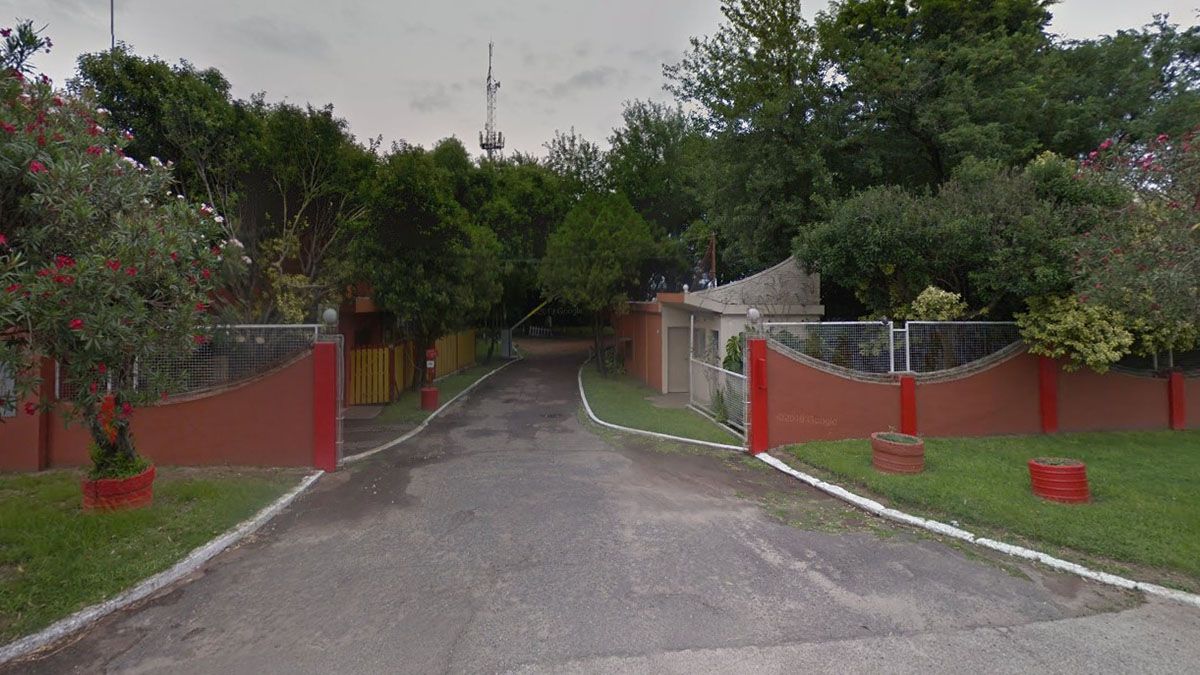 Apuñalaron a una joven cuando se dirigía al motel donde trabaja