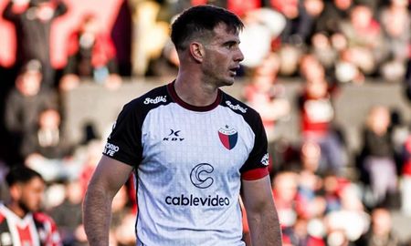 Facundo Castro rescindió su vínculo con Colón y volvió a Nueva Chicago. Facundo Castro rescindió su vínculo con Colón y volvió a Nueva Chicago.