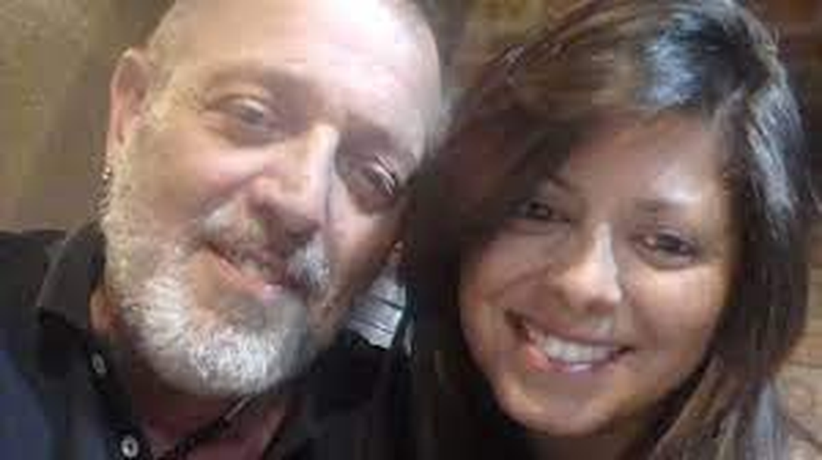 El caso de Solange Musse conmovió al país hace casi tres años cuando el 18 de agosto de 2020 el padre de la joven pidió permiso al ya extinto COE para viajar desde Neuquén hasta la ciudad cordobesa de Alta Gracia, donde se encontraba su hija bajo tratamiento médico. El caso de Solange Musse conmovió al país hace casi tres años cuando el 18 de agosto de 2020 el padre de la joven pidió permiso al ya extinto COE para viajar desde Neuquén hasta la ciudad cordobesa de Alta Gracia, donde se encontraba su hija bajo tratamiento médico.
