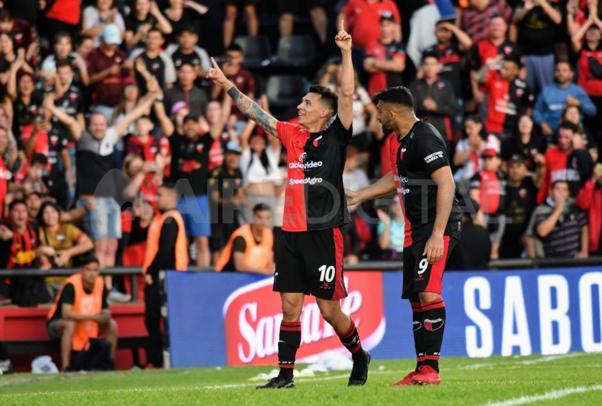 Rubén Botta fue uno de los mejores jugadores de Colón en la Copa de la Liga. Rubén Botta fue uno de los mejores jugadores de Colón en la Copa de la Liga.