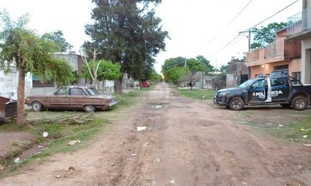 El homicidio ocurrió en calle Vieytes al 3500, en el barrio San José del norte de la ciudad de Santa Fe. El homicidio ocurrió en calle Vieytes al 3500, en el barrio San José del norte de la ciudad de Santa Fe.
