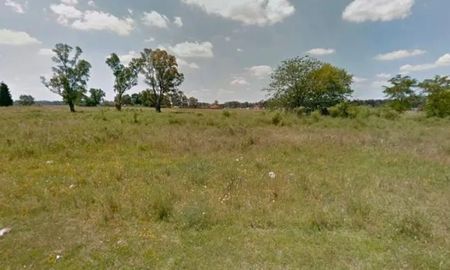 jugaban en un descampado y hallaron el cadaver de una joven en avanzado estado de descomposicion jugaban en un descampado y hallaron el cadaver de una joven en avanzado estado de descomposicion