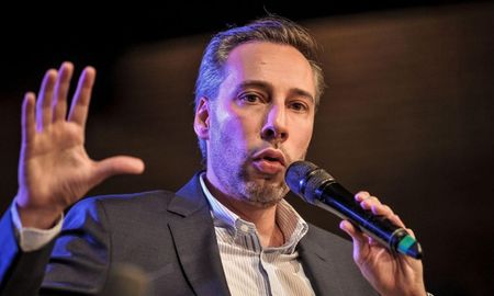Sobre el rol de la oposición, Deniz se refirió puntualmente a María Corina Machado. “Ella quedó en una posición muy incómoda, porque necesita que Estados Unidos priorice la democracia y no solo sus intereses estratégicos”, expresó. Sobre el rol de la oposición, Deniz se refirió puntualmente a María Corina Machado. “Ella quedó en una posición muy incómoda, porque necesita que Estados Unidos priorice la democracia y no solo sus intereses estratégicos”, expresó.