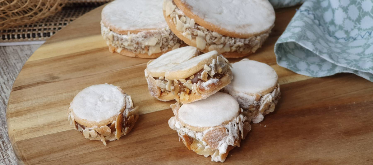 Cómo hacer alfajores glaseados de pera y manzana