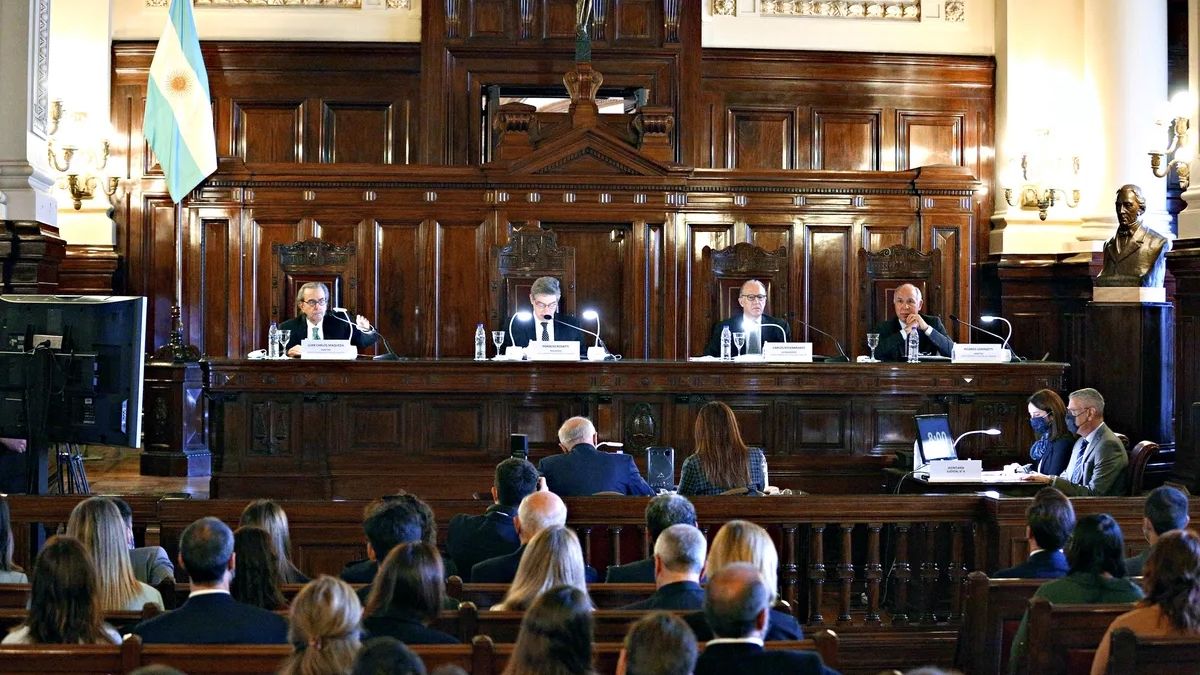 La Corte Suprema evalúa fijar la semana próxima una posición institucional frente al proyecto de ley de Presupuesto que incluye el pago de jueces