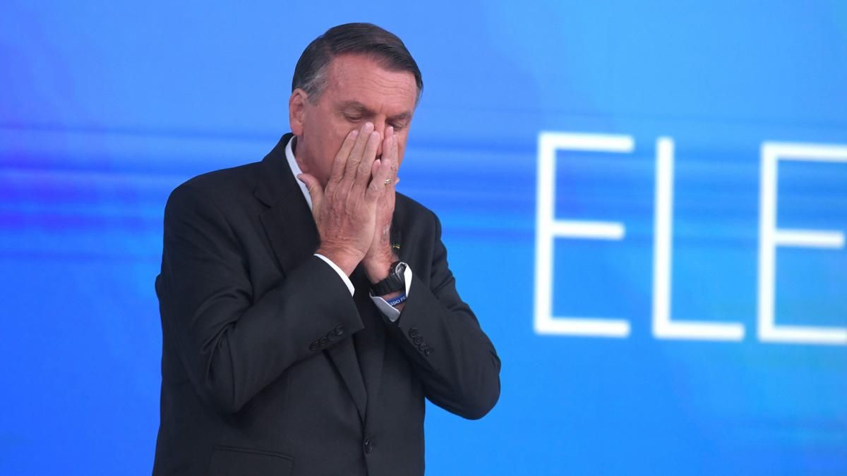 Jair Bolsonaro sufrió una fuerte crisis de hipo