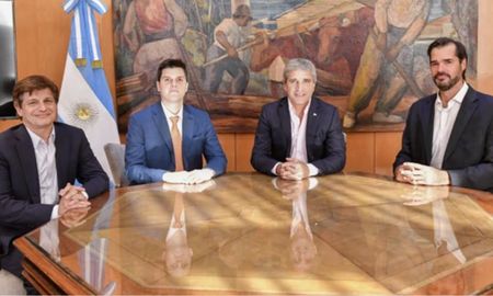 Una empresa presentó un proyecto para construir una central nuclear en Atucha con un reactor de diseño argentino. Una empresa presentó un proyecto para construir una central nuclear en Atucha con un reactor de diseño argentino.