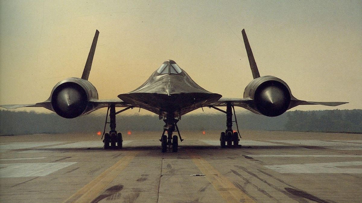 El SR-71, el avión espía que triplicaba la velocidad del sonido y superaba la de una bala de fusil