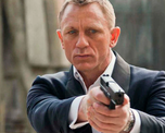 Esta nueva historia nos lleva varios años después de los sucesos de “Spectre”, cuando 007 capturó a Blofeld (Christoph Waltz) y se alejó del MI6. Esta nueva historia nos lleva varios años después de los sucesos de “Spectre”, cuando 007 capturó a Blofeld (Christoph Waltz) y se alejó del MI6.