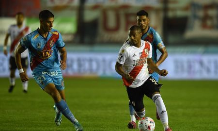 El conjunto millonario no supo doblegar a Arsenal y perdió la oportunidad de ser el único escolta de Colón en la zona 1. El conjunto millonario no supo doblegar a Arsenal y perdió la oportunidad de ser el único escolta de Colón en la zona 1.