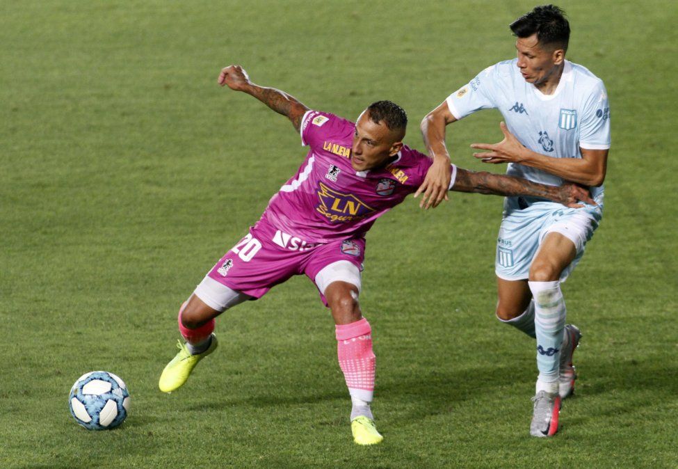 Arsenal recibe a Racing por la última fecha de la Copa Diego Maradona