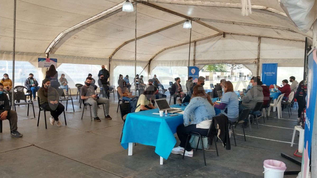 Santo Tomé: por qué no se vacunó con segundas dosis de Sinopharm a personas con turno