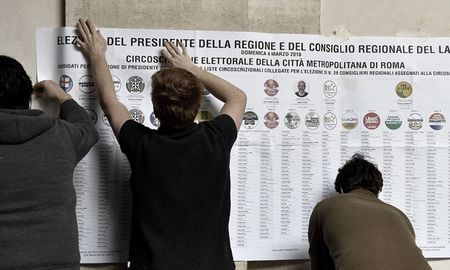 La normativa rige para las elecciones municipales del 3 y 4 de octubre, en las que más de 1.000 ciudades, incluidas la capital Roma y Milán. La normativa rige para las elecciones municipales del 3 y 4 de octubre, en las que más de 1.000 ciudades, incluidas la capital Roma y Milán.