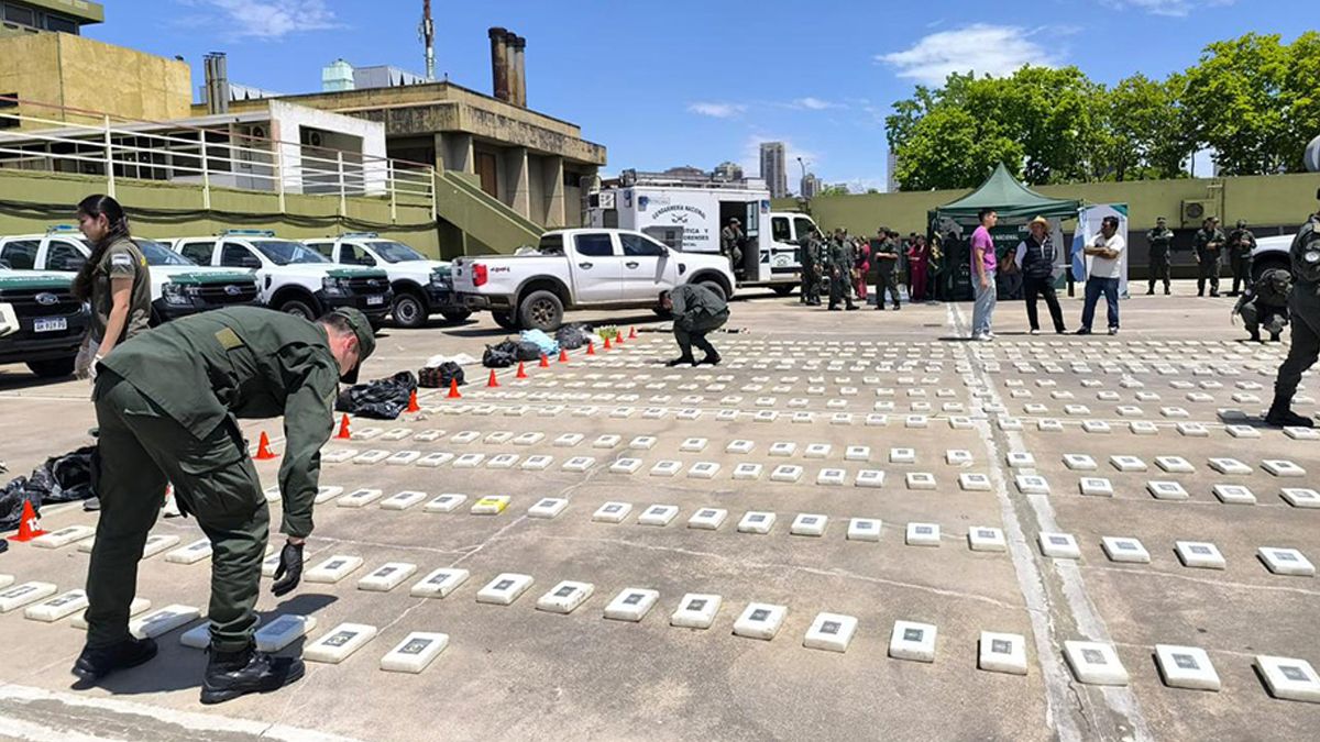 Los 956 kilos de cocaína secuestrados tras la detención del prófugo Brian Bilbao. Foto: PROCUNAR NEA