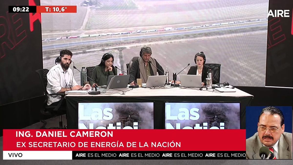 Cameron afirmó este jueves en AIRE que el problema por el faltante de gasoil en el país tiene que ver con los distintos intereses económicos.