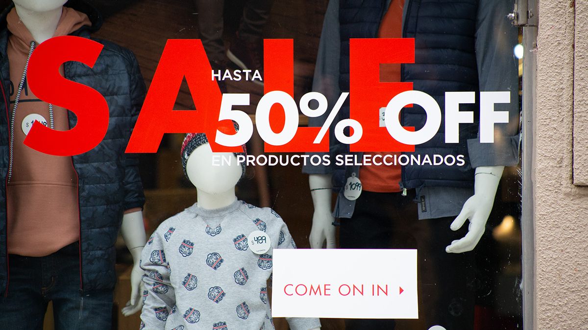 El consumo sigue en caída: las ventas minoristas se desplomaron en septiembre