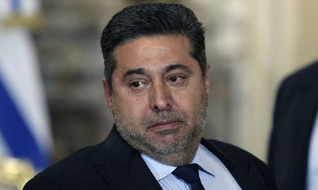 angelici viaja a suiza para intentar hacer ingresar a boca al mundial de clubes angelici viaja a suiza para intentar hacer ingresar a boca al mundial de clubes
